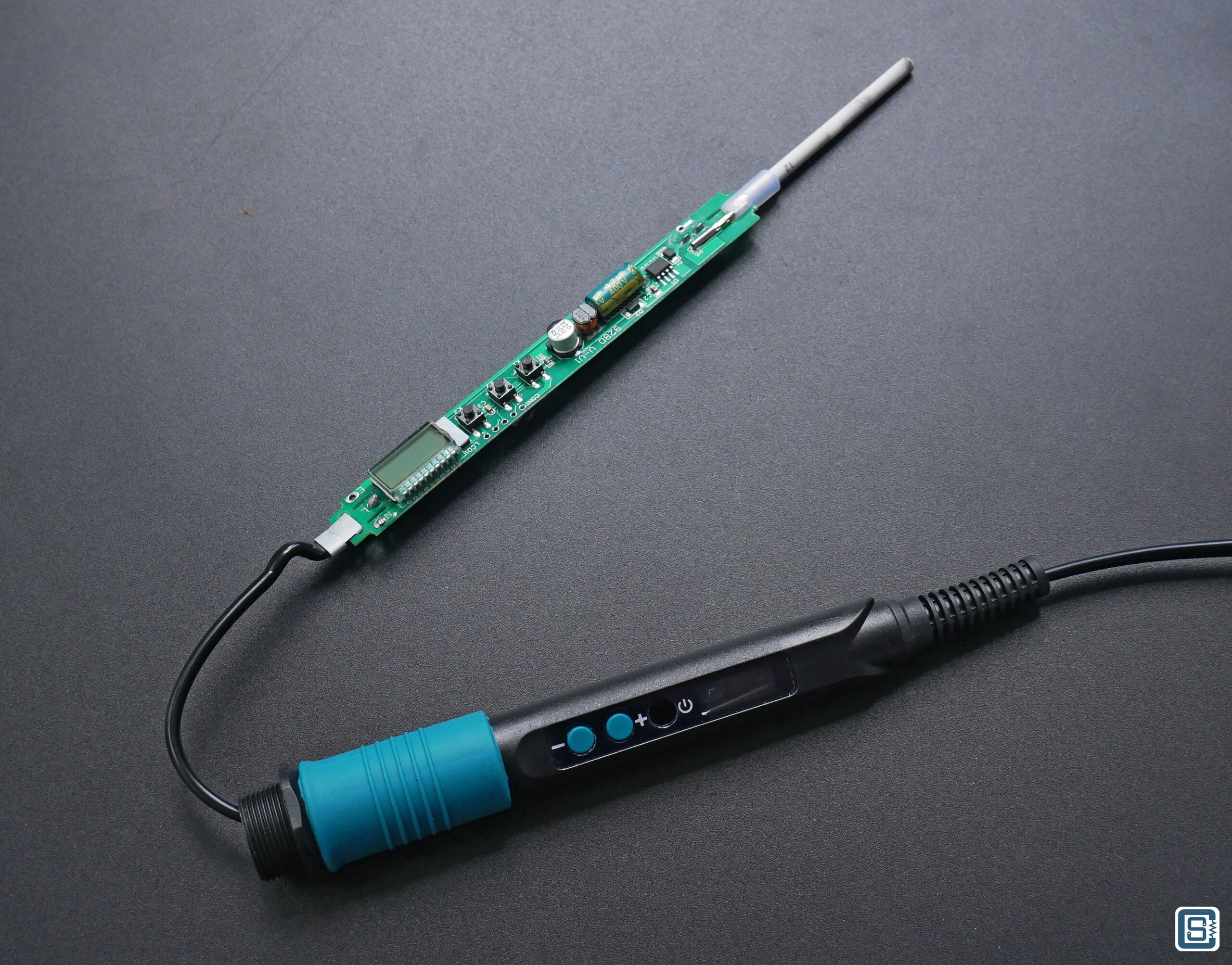 Noel-90W-Digital-Temperature-Controlled-Soldering-Iron-Revew-and-Teardown-Handle-and-PCB-CIRCUITSTATE-Electronics-2