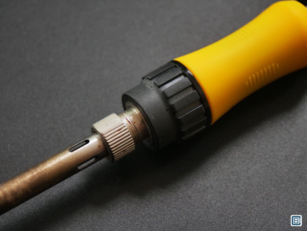 SEQURE SQ-A110 Digital Soldering Iron cap and nut